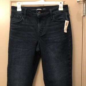 Old Navy Women’s Dark Wash Skinny Jeans